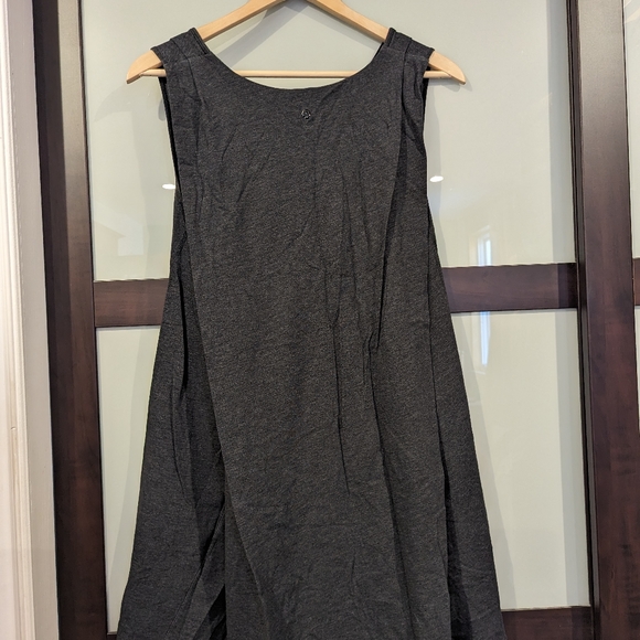 Lululemon Dress in Dark Heathered Grey - Picture 3 of 4